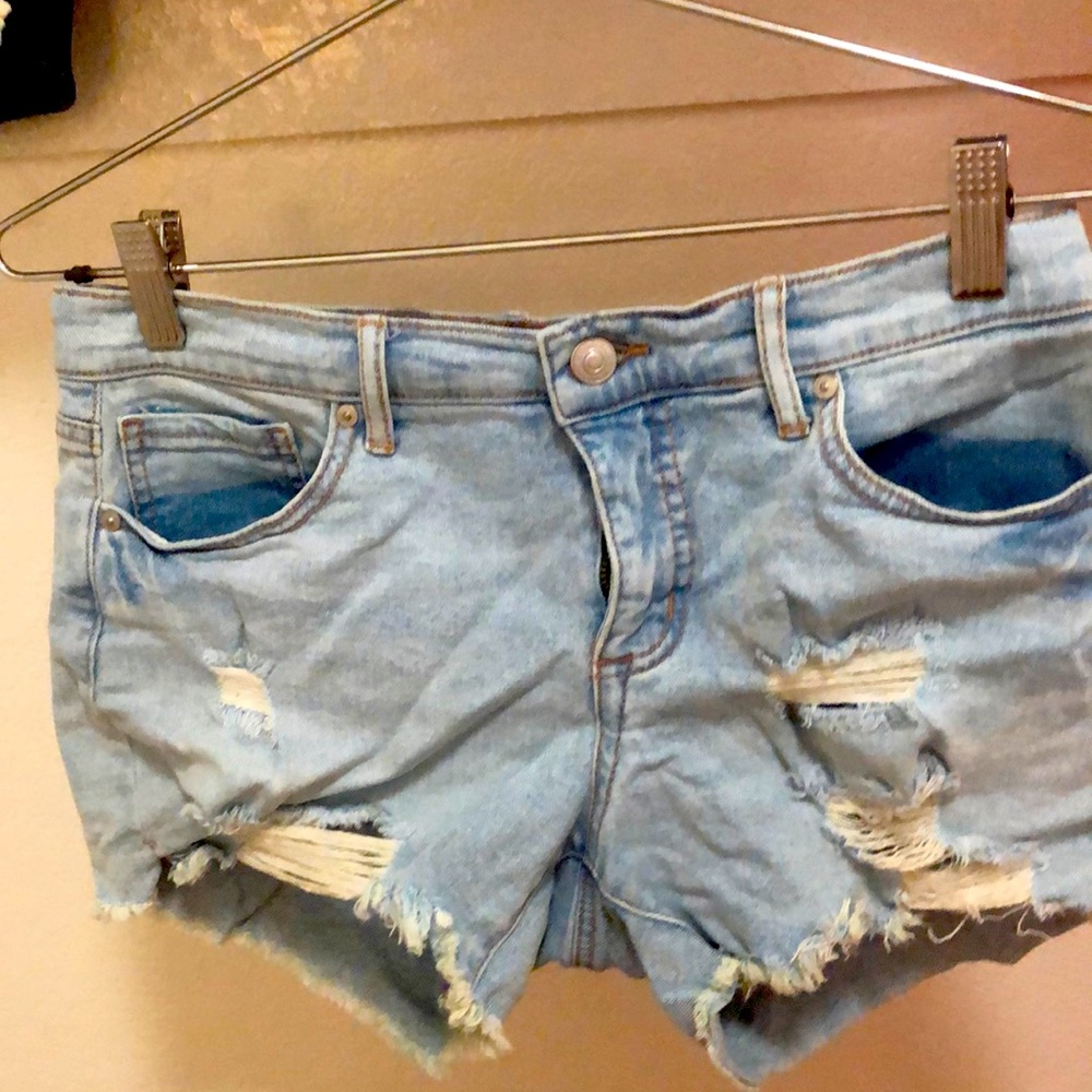 Short shorts